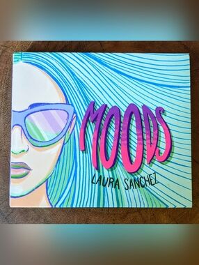 NEW - Laura Sanchez "Moods" Shadow + Highlighter Palette